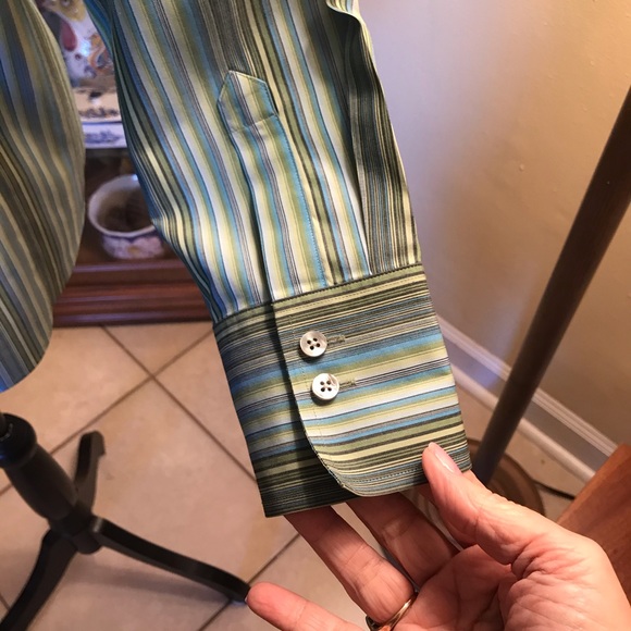 Beautiful shirt by Talbots - Picture 5 of 7